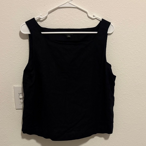 Ann Taylor Tops - Ann Taylor Elegant Black Tank Top